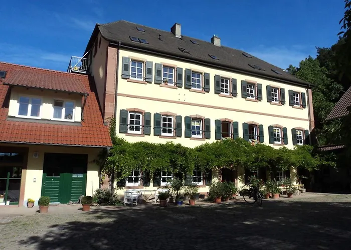 Gutshof Kaiserbacher Muehle Villa *